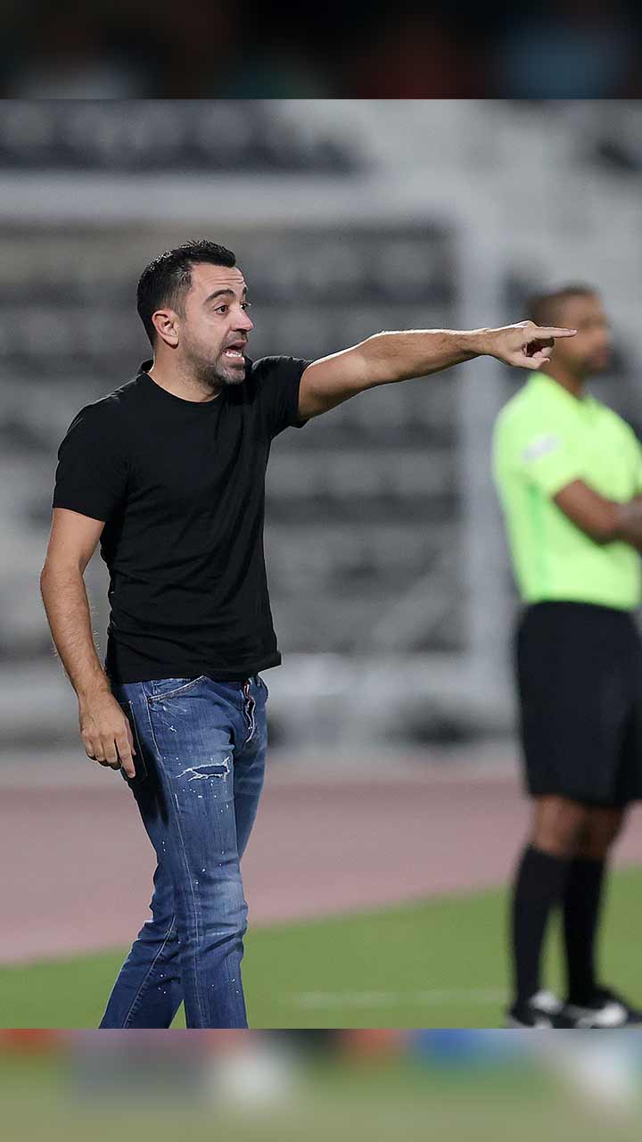 Xavi the favourite after Barcelona sack Koeman over poor results